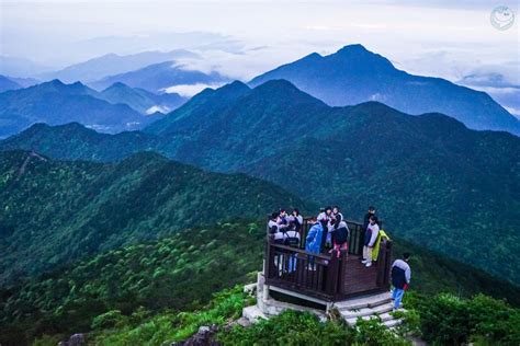 Huangshi City Longquan Mountain Scenic Area  A Majestic Escape with Breathtaking Views!